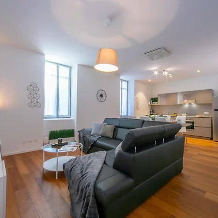 Apartman Star Of - Happy *