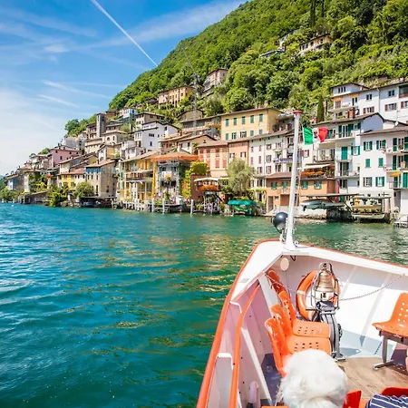 Star Of - Happy * Lugano