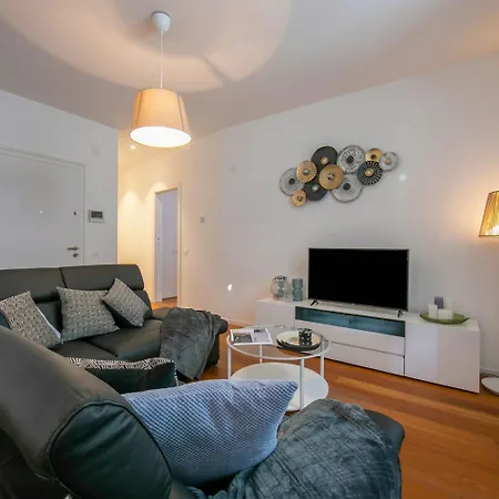 Star Of Lugano With Balcony - Happy Rentals Appartement Lugano
